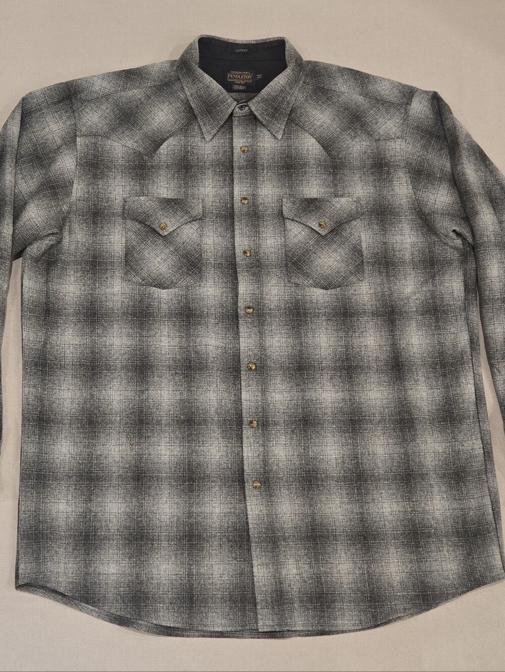 PENDLETON CANYON Gray Black Check Pearl Snap Button Shirt 100% Wool Men's